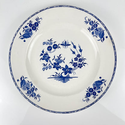 Flat plate "Grand bouquet", Boch brothers, La Louvière, Belgium, 1920