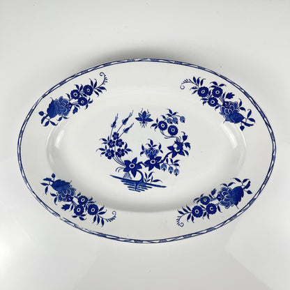 Oval platter "Grand bouquet", Boch brothers, La Louvière, Belgium, 1920