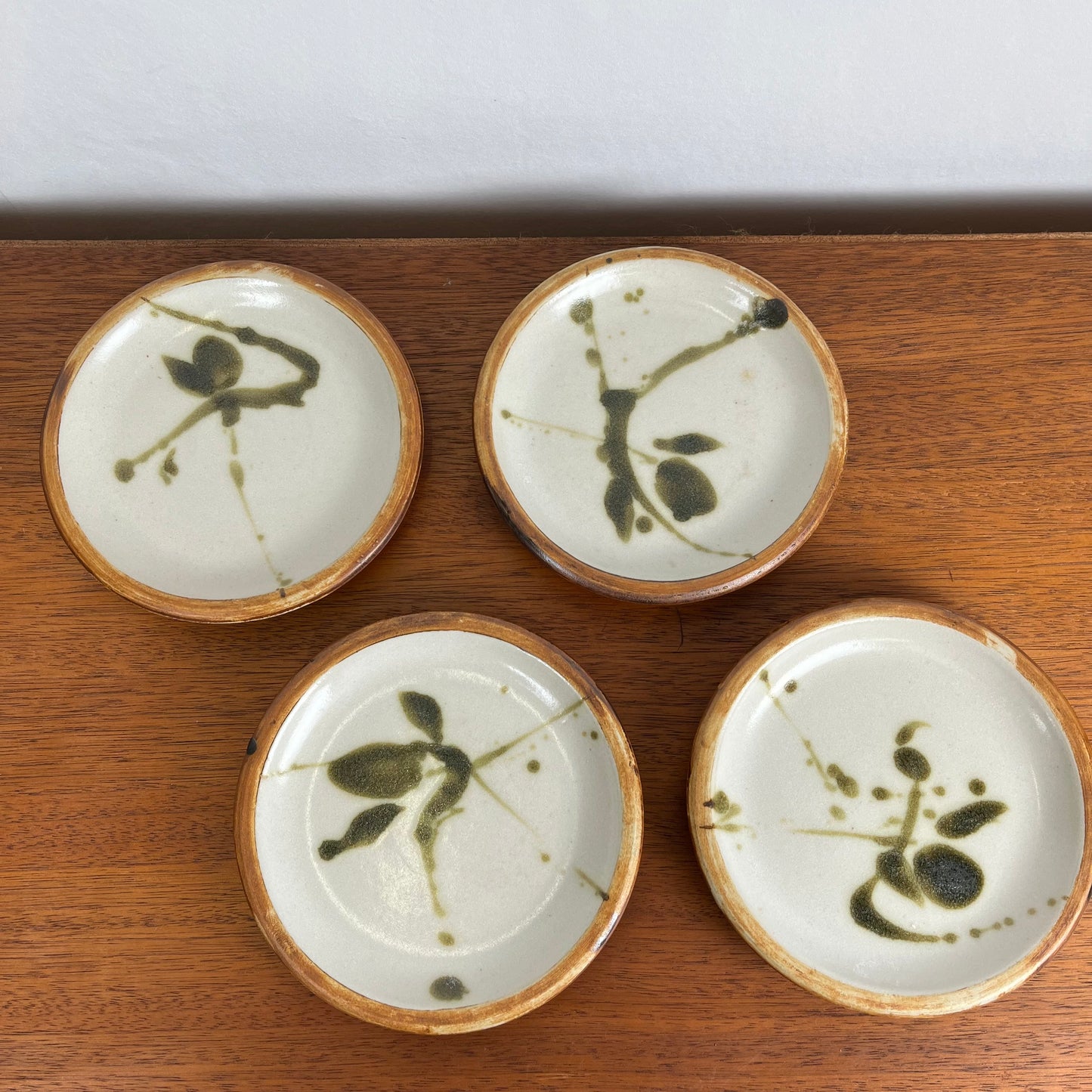 Set of 4 "La Colombe" bread plates, 1950/60