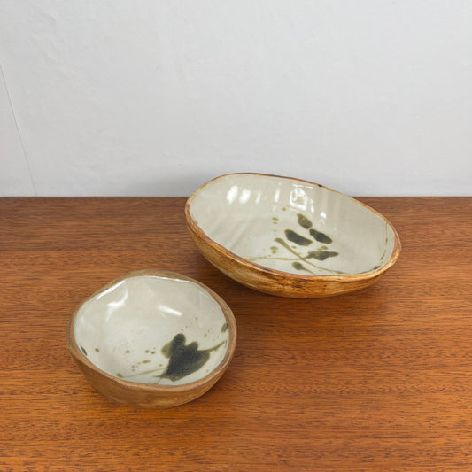 Set of 2 dishes / bowls "La Colombe", 1950/60