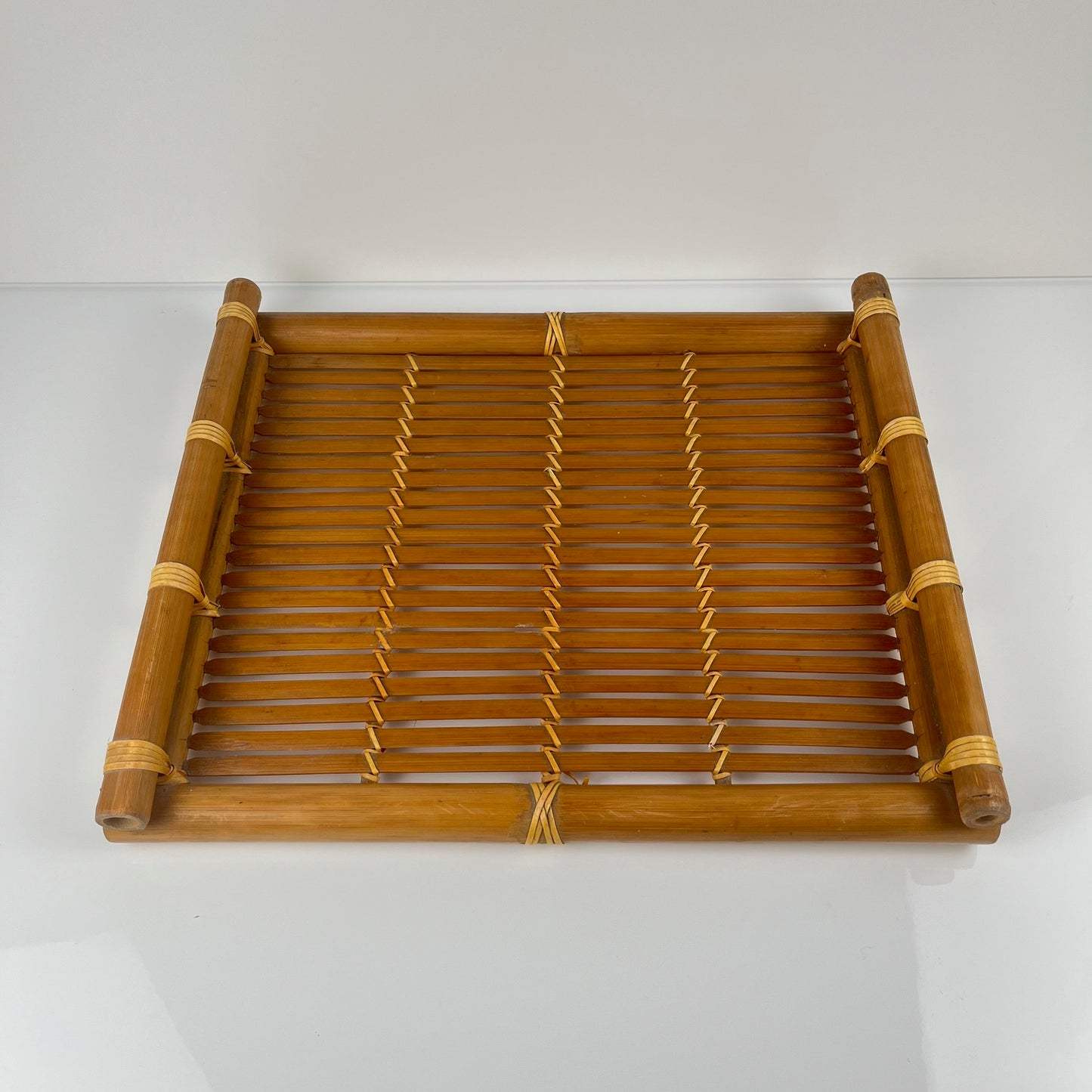 Plateau en bambou avec poignée, 1960/70