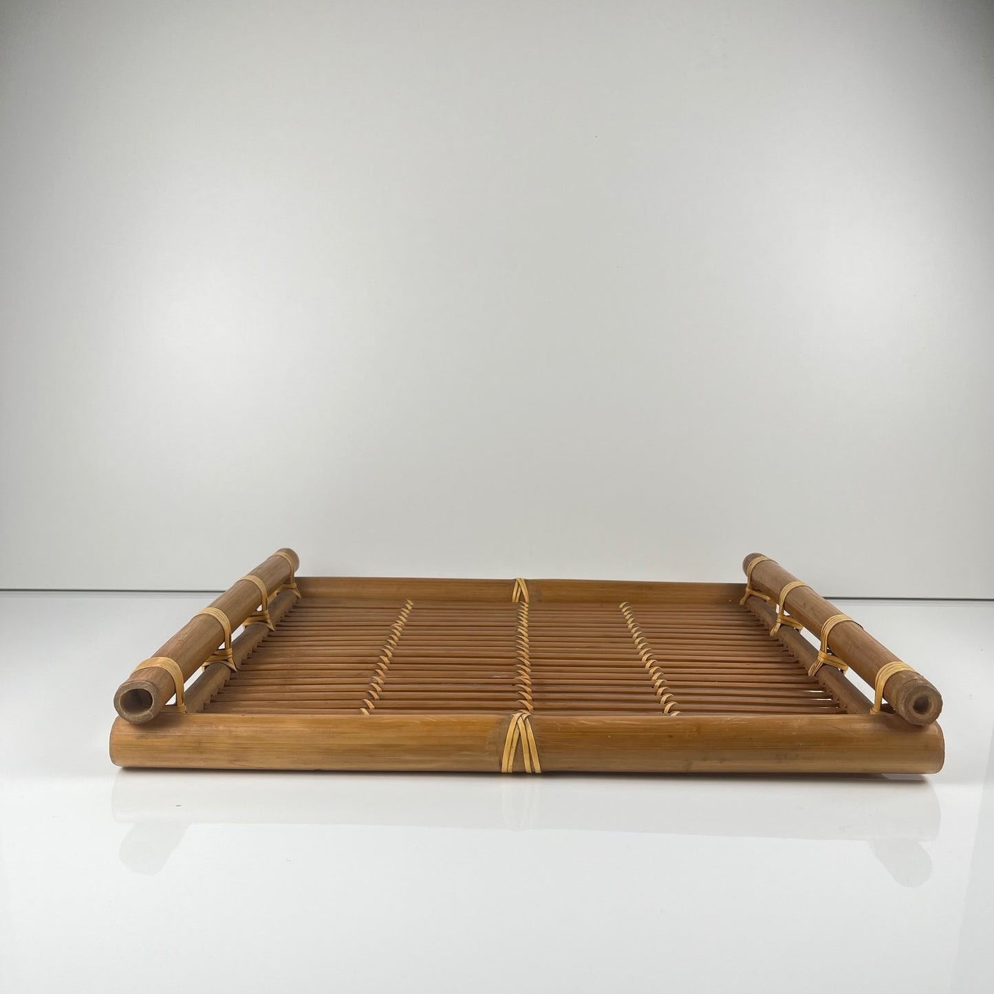 Plateau en bambou avec poignée, 1960/70