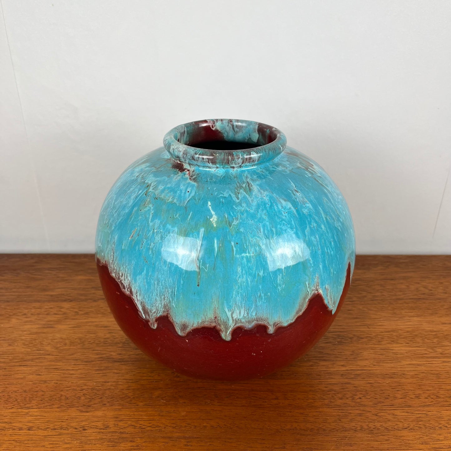Ceramic ball vase by CAB 1976