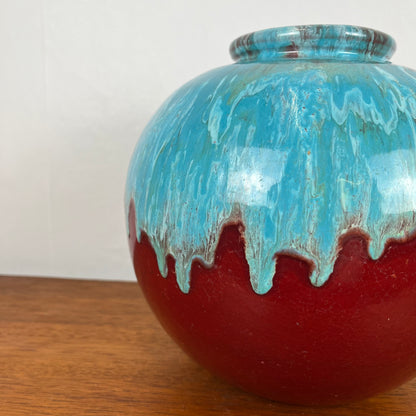 Ceramic ball vase by CAB 1976
