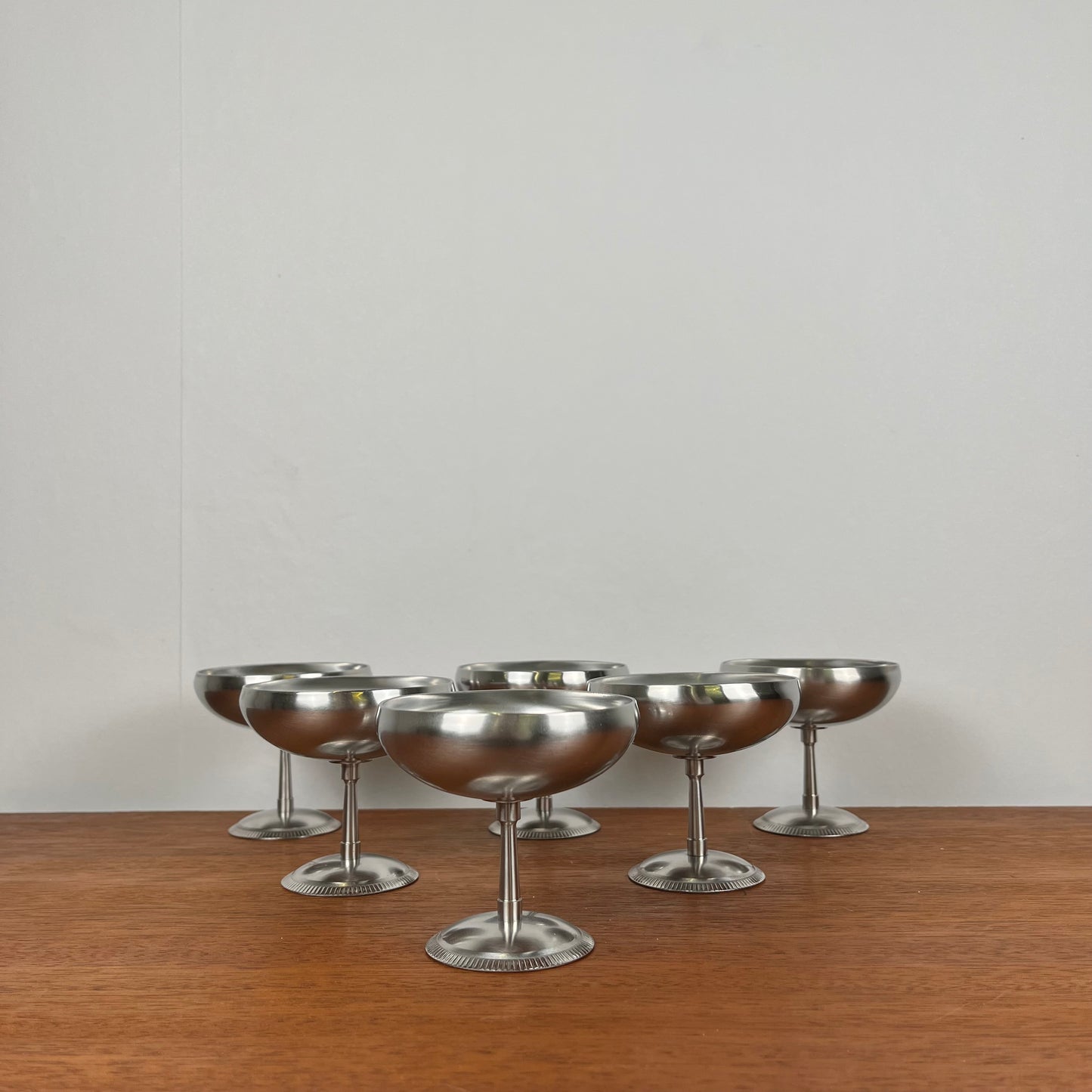 Lot de 6 coupes à glaces en inox, 1970, Létang-Remy