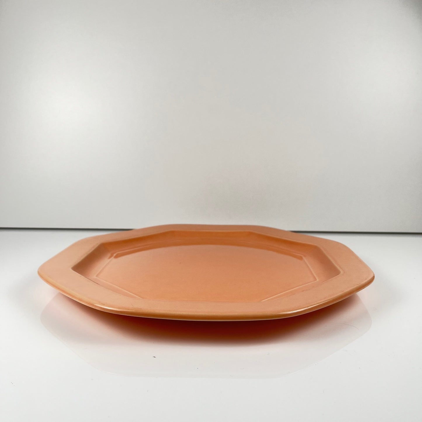 Salmon pink octagonal dish, ironstone, Pagnossin, Italy, 20th century