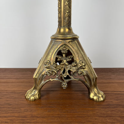 Pique-cierge ancien gothique en bronze