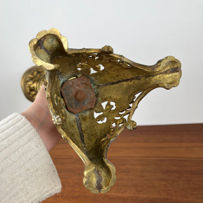 Pique-cierge ancien gothique en bronze