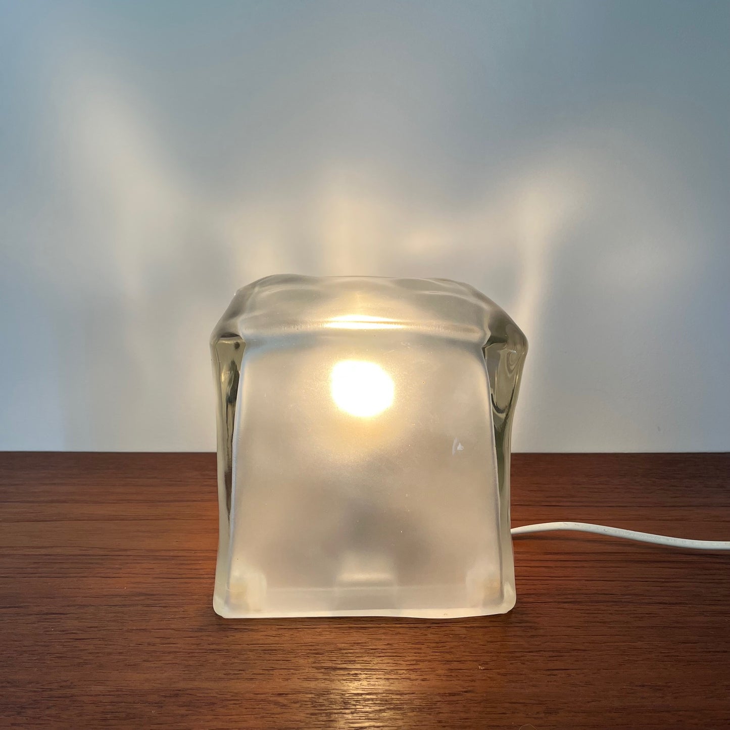 Lampe "glaçon" par Ikea, 1990