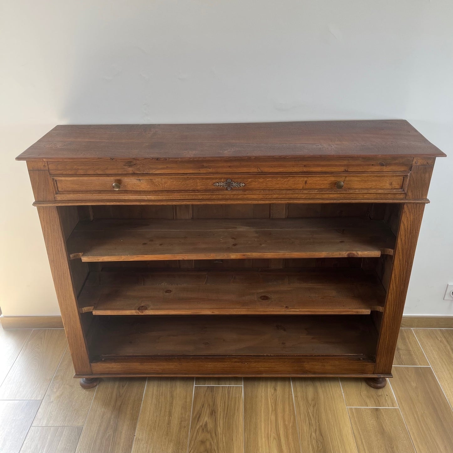 Buffet / vaisselier ouvert en chêne style campagne , 1930/50