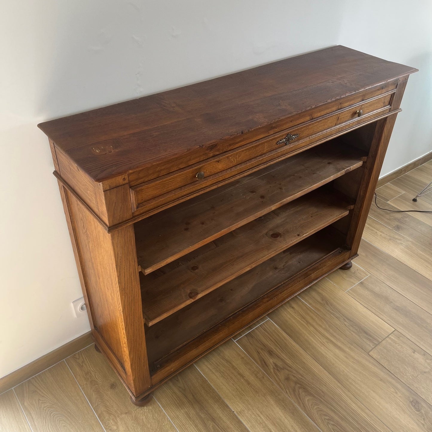Buffet / vaisselier ouvert en chêne style campagne , 1930/50