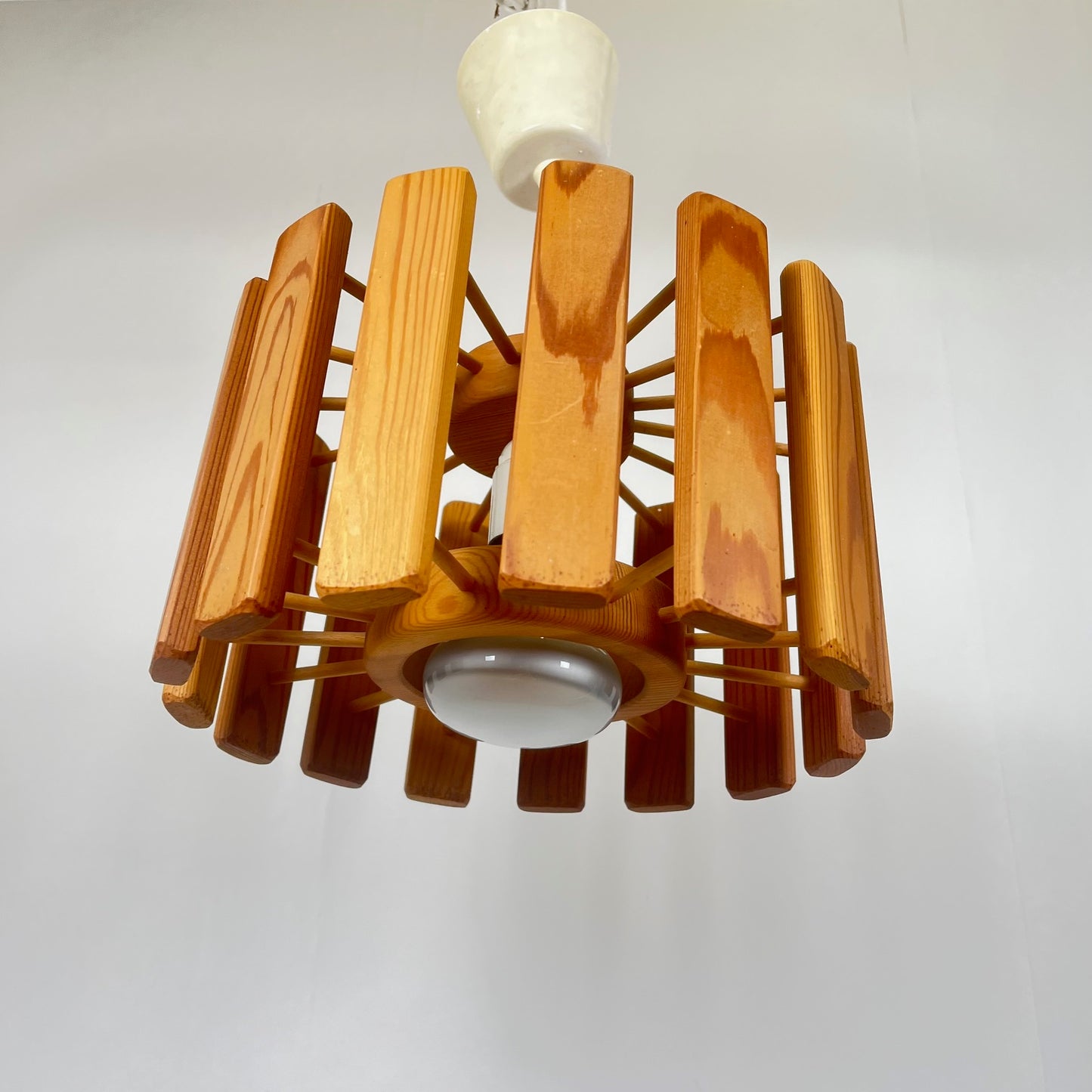 Mid-century modern Scandinavian style pine pendant light, 1970