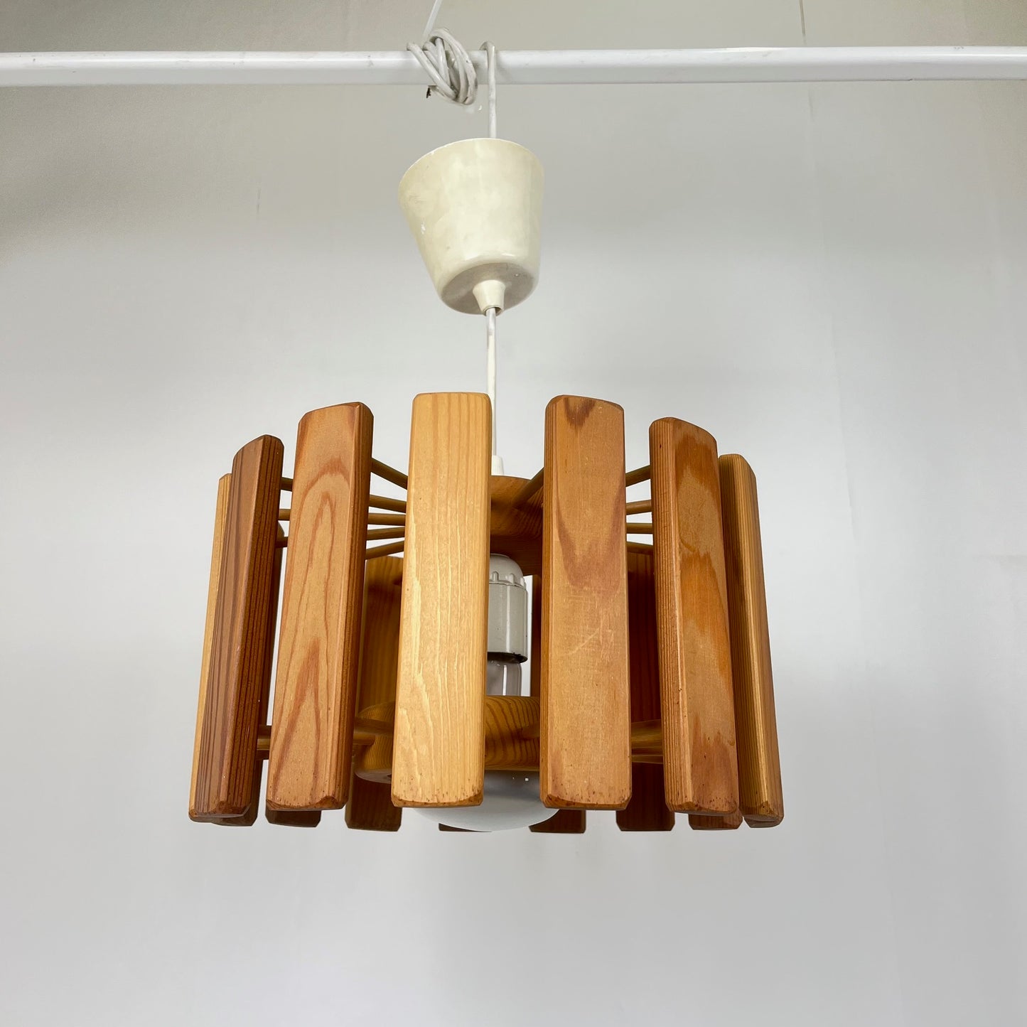 Mid-century modern Scandinavian style pine pendant light, 1970
