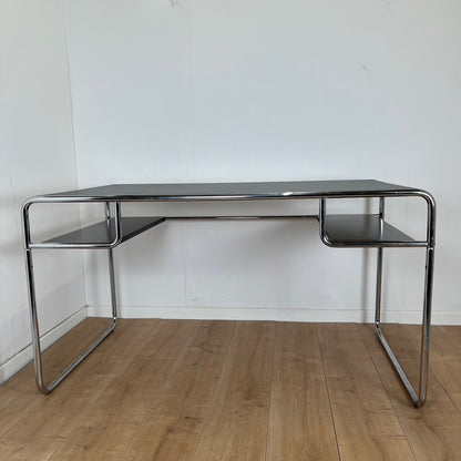Bureau style Bauhaus en acier tubulaire et plateau en bois laqué noir, 1980
