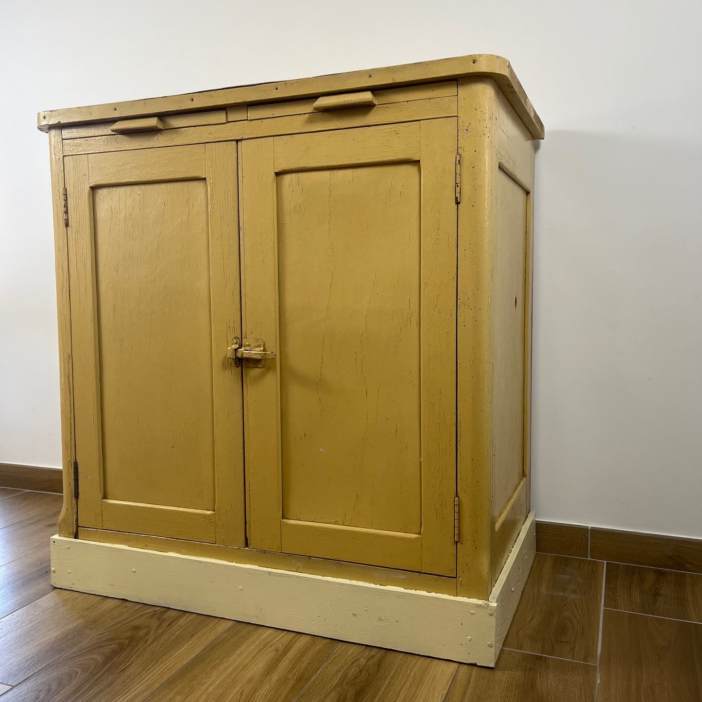 Antique butter-yellow kitchen dresser, late 19th - early 20th century