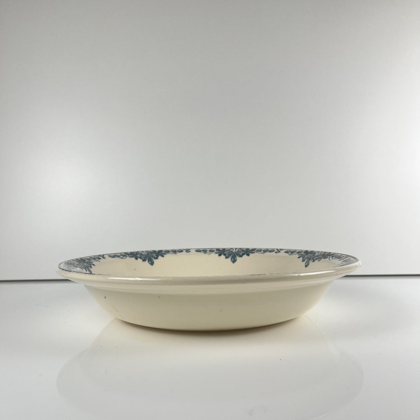 Low bowl, "Tunis" pattern, by Longwy, late 19th c.