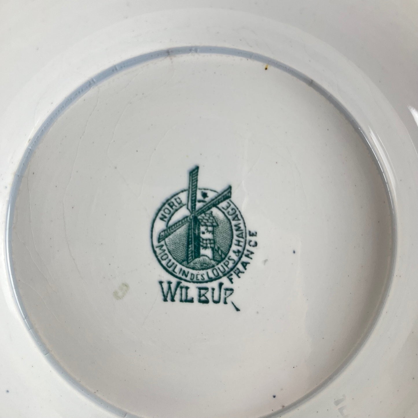 Cake stand, ironstone, "Wilbur" pattern, Moulins des Loups, late 19th - early 20th century.