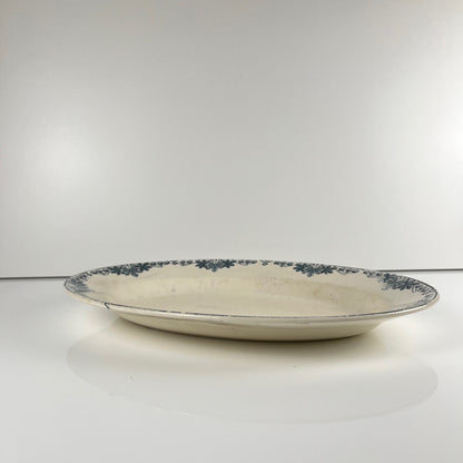 "Tunis" oval dish by Longwy, late 19th century.
