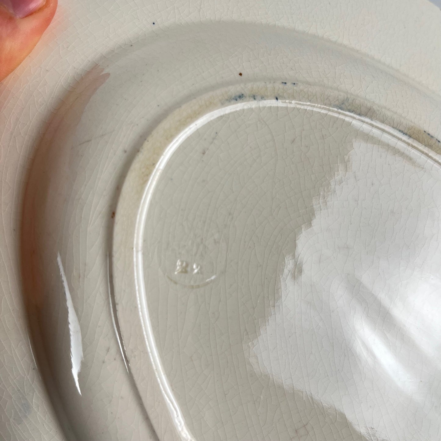"Tunis" oval dish by Longwy, late 19th century.