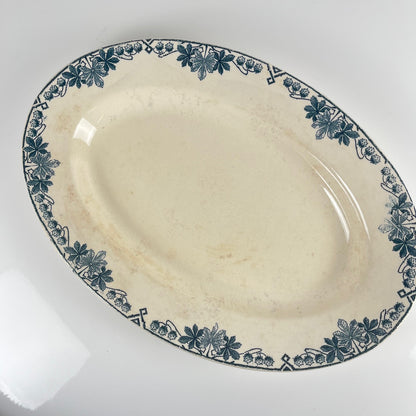 "Tunis" oval dish by Longwy, late 19th century.