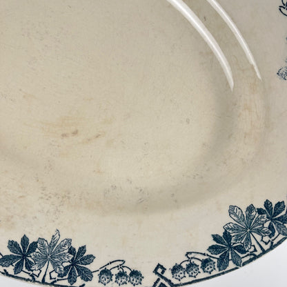 "Tunis" oval dish by Longwy, late 19th century.