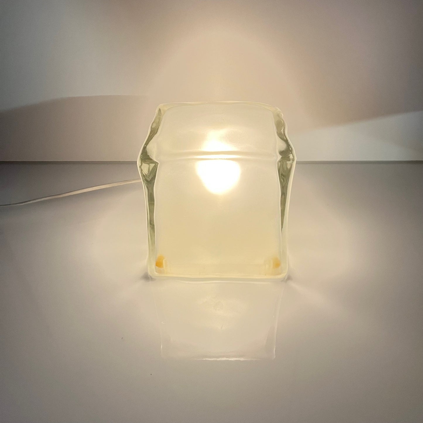Ice cube lamp by Ikea, 1990