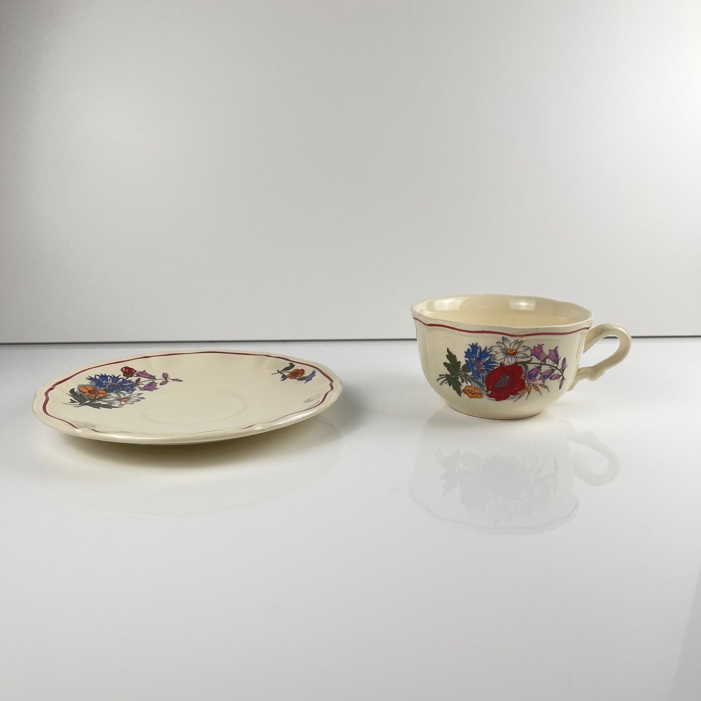 Tasse à déjeuner avec soucoupe,  "Agreste", Sarreguemines, 1960