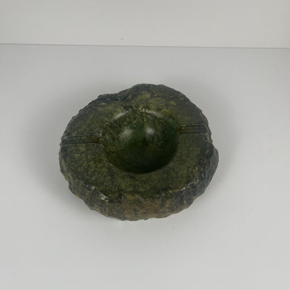 Imposant cendrier en albâtre vert, Italie, 1970
