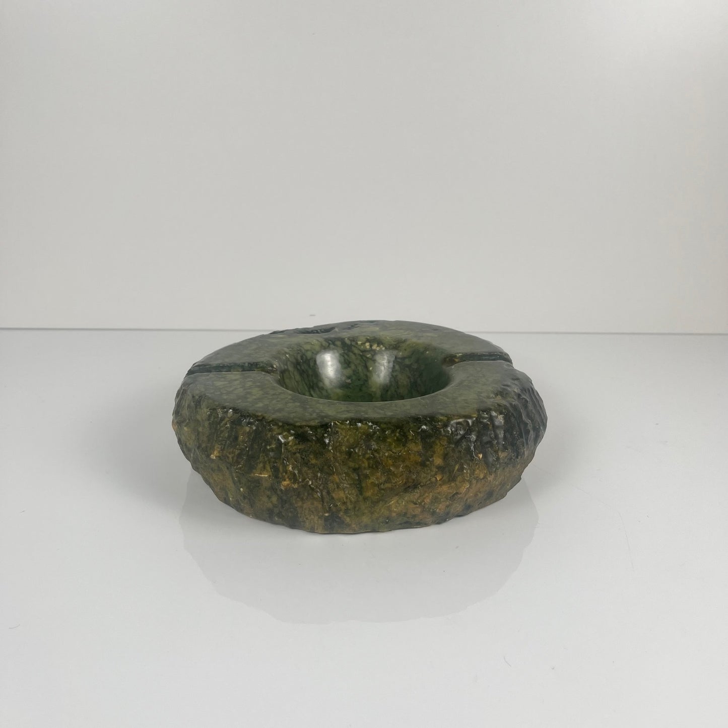 Imposant cendrier en albâtre vert, Italie, 1970
