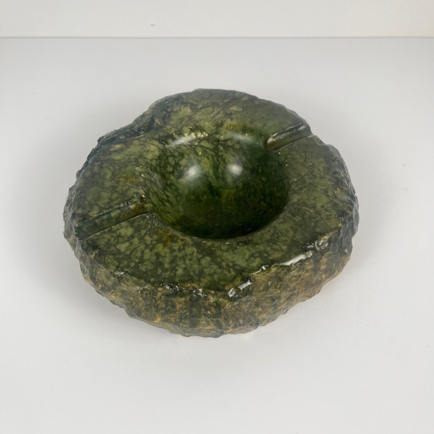 Imposant cendrier en albâtre vert, Italie, 1970