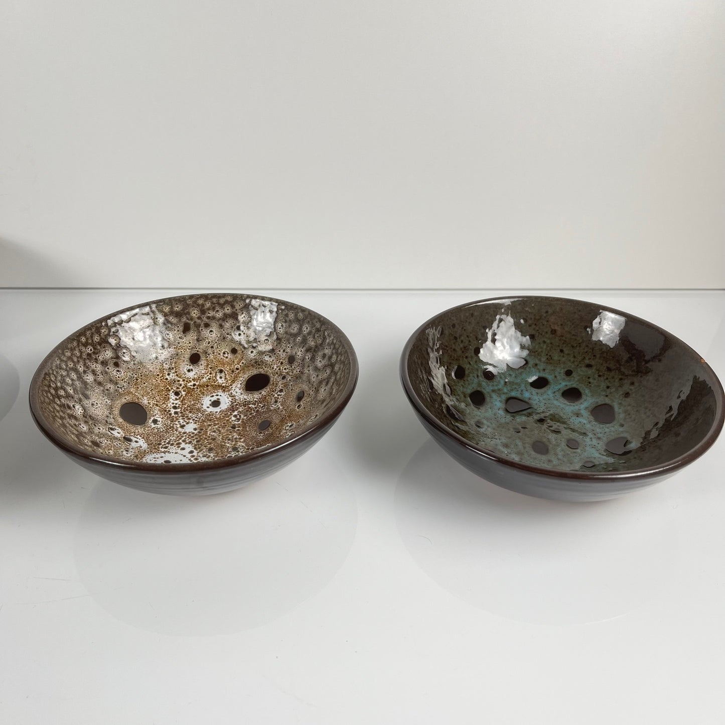 Set of 6 glazed ceramic bowls, Japandi style