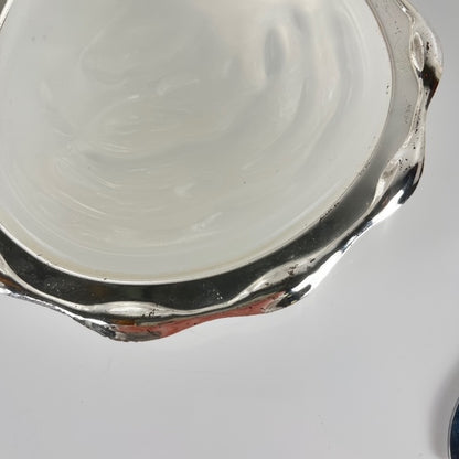 Beurrier vintage en métal "Huitre" et insert en verre, 1970