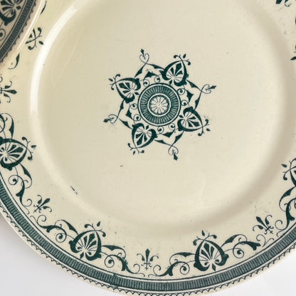 Set de 8 Assiettes à dessert terre de fer "Amiral", Creil & Montereau, vert-bleu, Fin XIXe