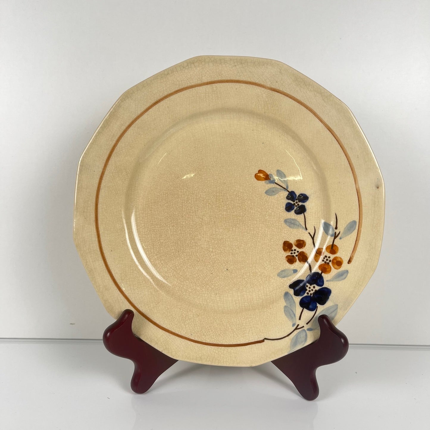Set of 5 Sarreguemines floral dinner plates, 1920-40
