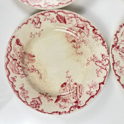 Set de 4 assiettes plates KG Lunéville Terre de fer, " Fontainebleau" , rose, XIXe siècle