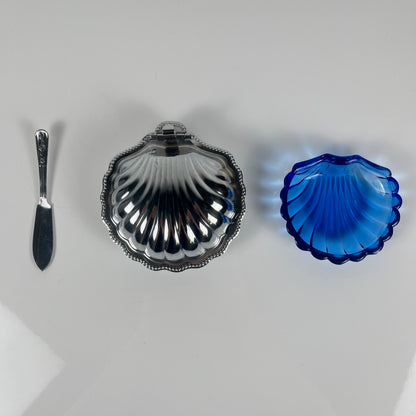 Beurrier coquillage en métal et insert bleu, 1970 avec couteau