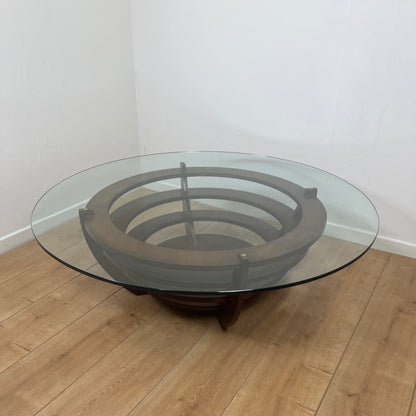Table basse sculpturale à anneaux concentriques, verre et bois, circa 1985