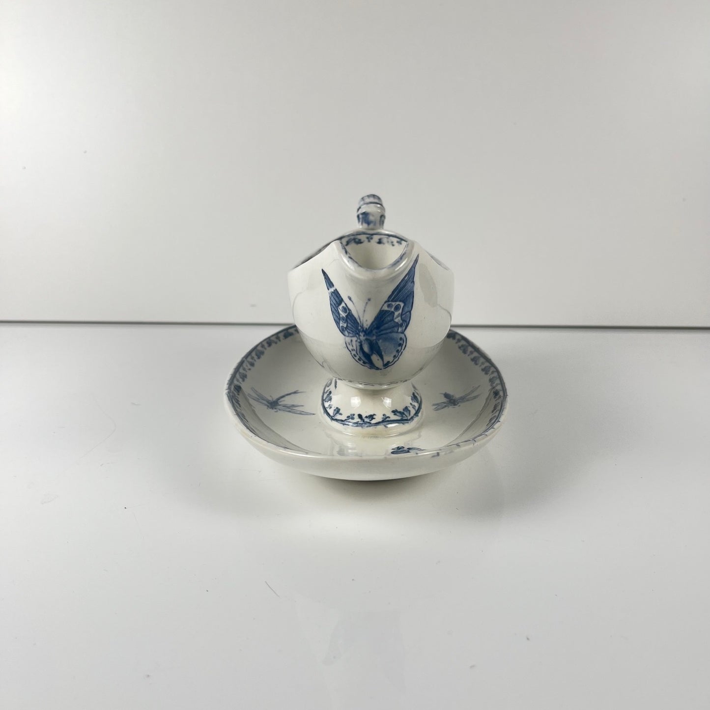 Saucière Terre de fer "Carmen",  Sarreguemines, bleu , 1875-1900