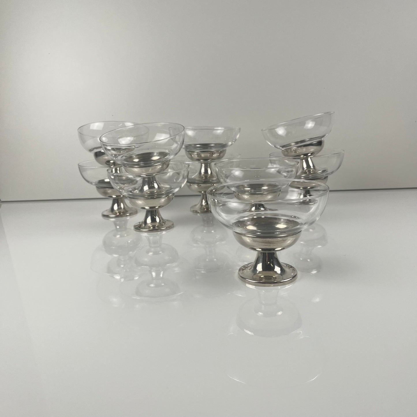 Set of 10 dessert/ice cream cups, in glass and metal (silver-plated?), 1970