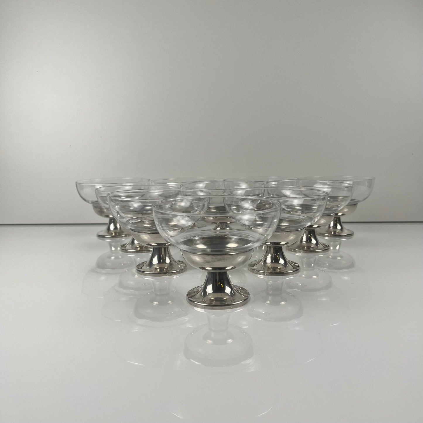 Set of 10 dessert/ice cream cups, in glass and metal (silver-plated?), 1970
