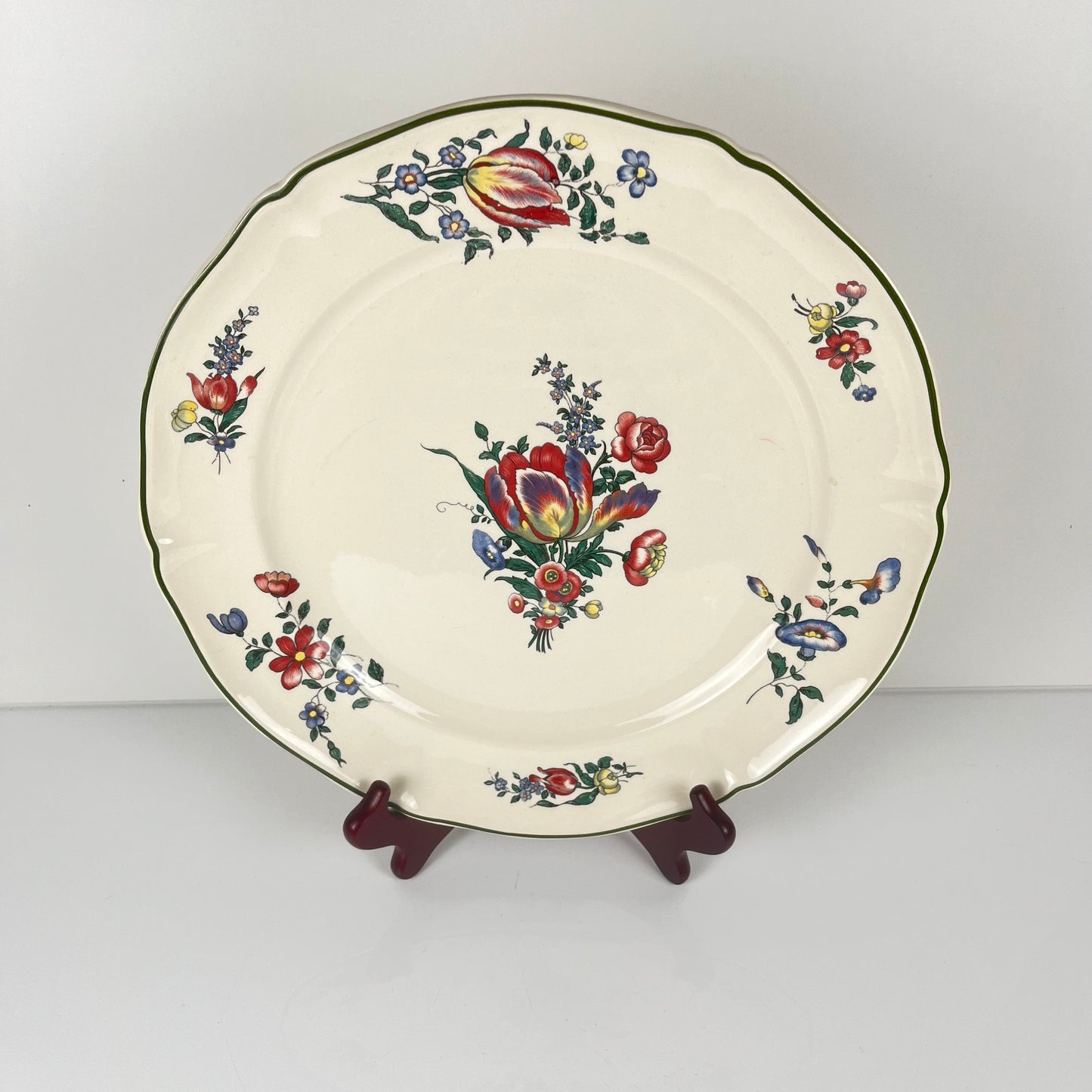 Round dish Villeroy & Boch, Old Strasbourg floral pattern, 1940s/50s