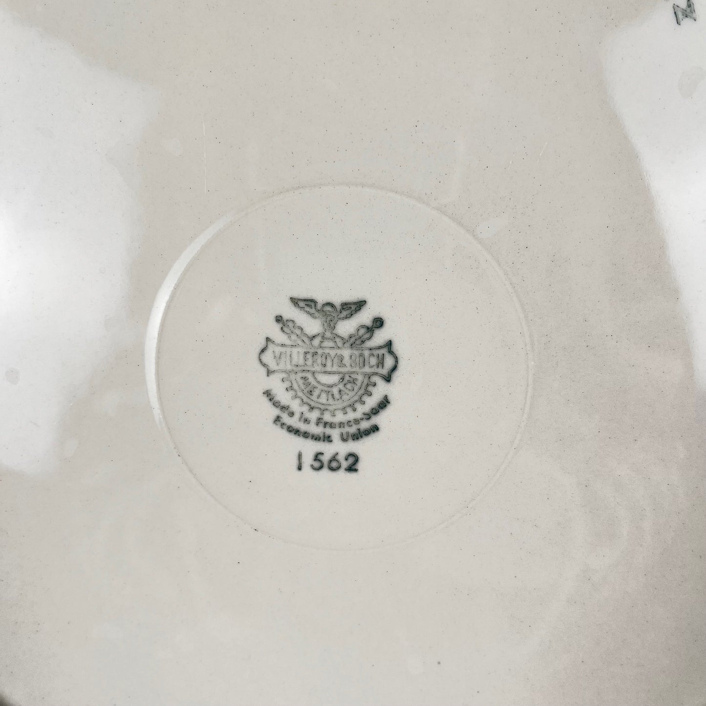 Round dish Villeroy & Boch, Old Strasbourg floral pattern, 1940s/50s