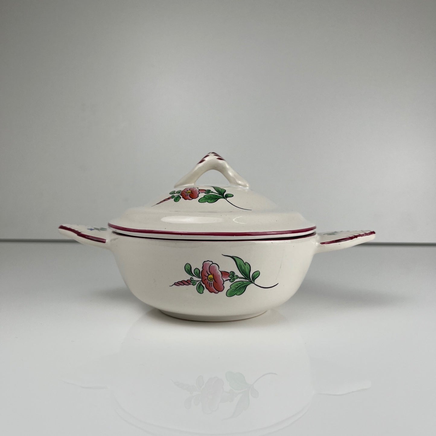 Rare Bol avec oreille et couvercle KG Luneville – modèle Réverbère