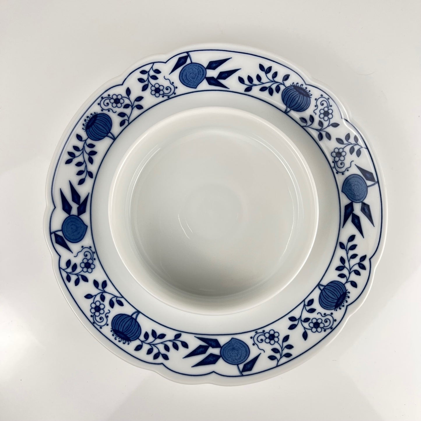 Grand Beurrier rond Hutschenreuther oignon bleu porcelaine Allemagne vintage rare