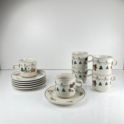 Set de tasses a café/thé de noël , 1980