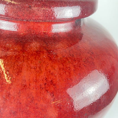Grande jarre couverte japonaise vintage – céramique émaillée rouge sang-de-bœuf – cachet d’atelier – 49 cm
