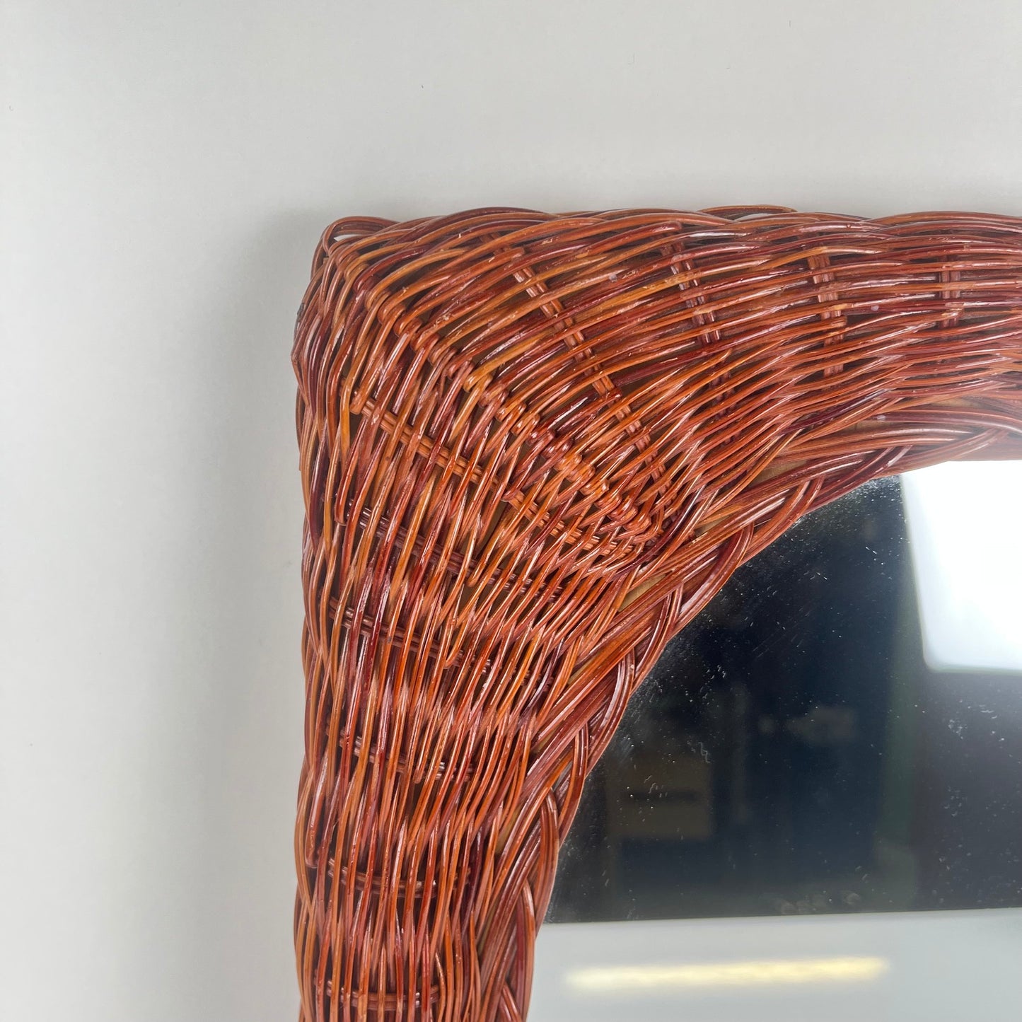 Petit Miroir en osier tressé, 1960
