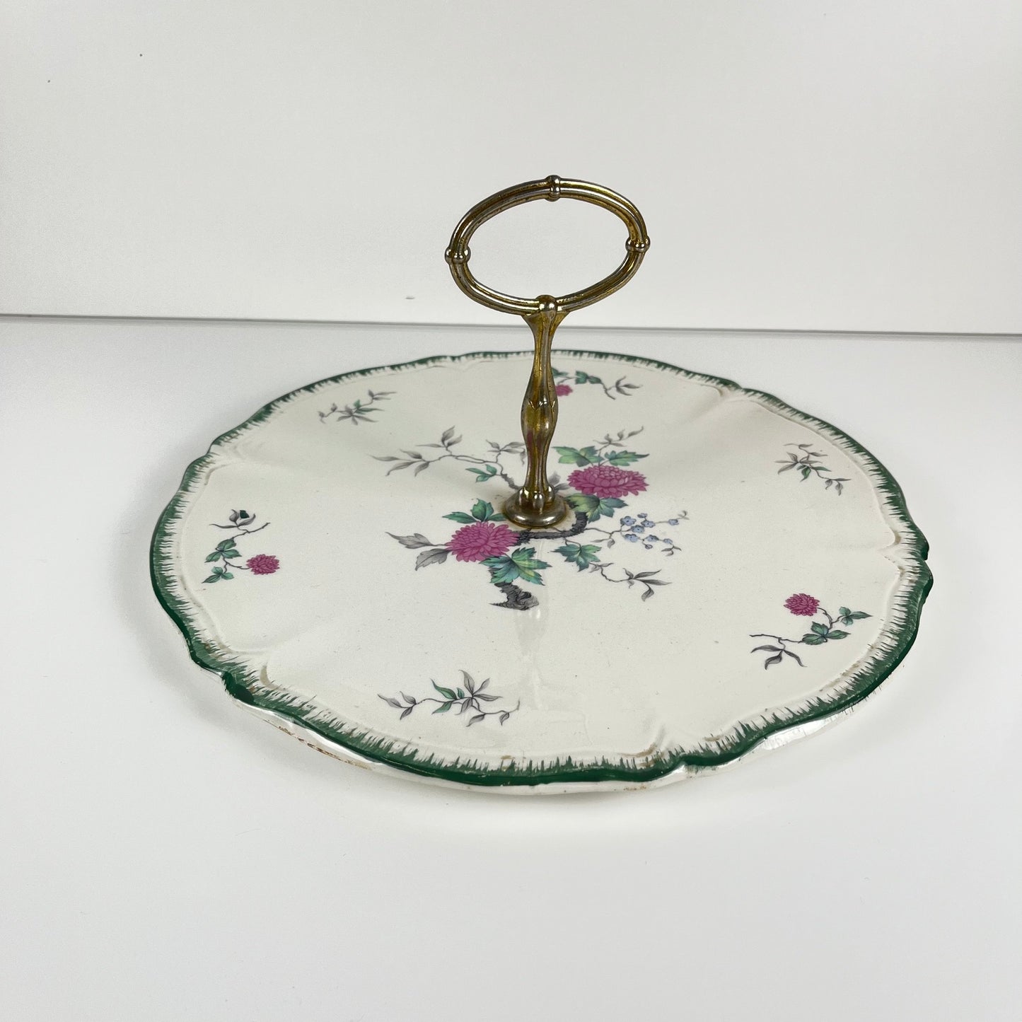 Valet stand, Sarreguemines, "Christine" model, first half of the 20th century.
