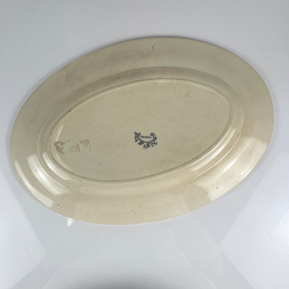 Grand plat ovale terre de fer, modele "Damas" par Sarreguemines, fin XIXe, gris-noir