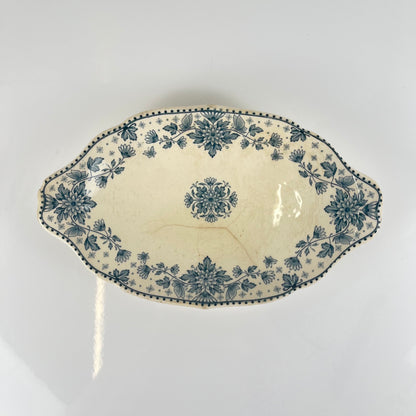 Dish, "Estrées" pattern, by U&C Sarreguemines, blue, 1900